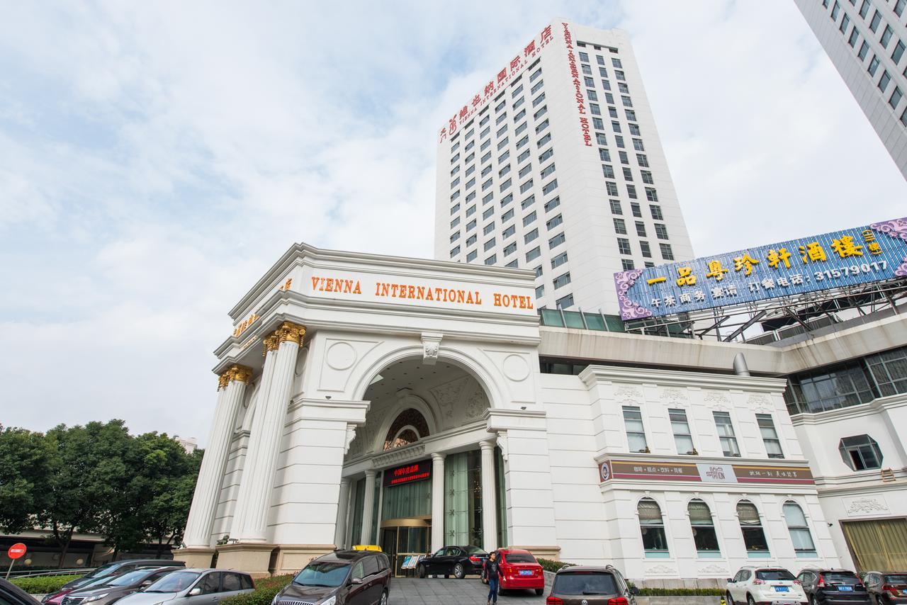 Vienna International Hotel Shanghai Train Station Eksteriør bilde